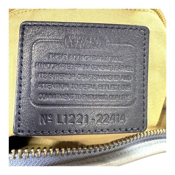 Coach Legacy Leather Light Blue Navy Duffle Shoulder Crossbody Purse Bag READ - Picture 4 of 15